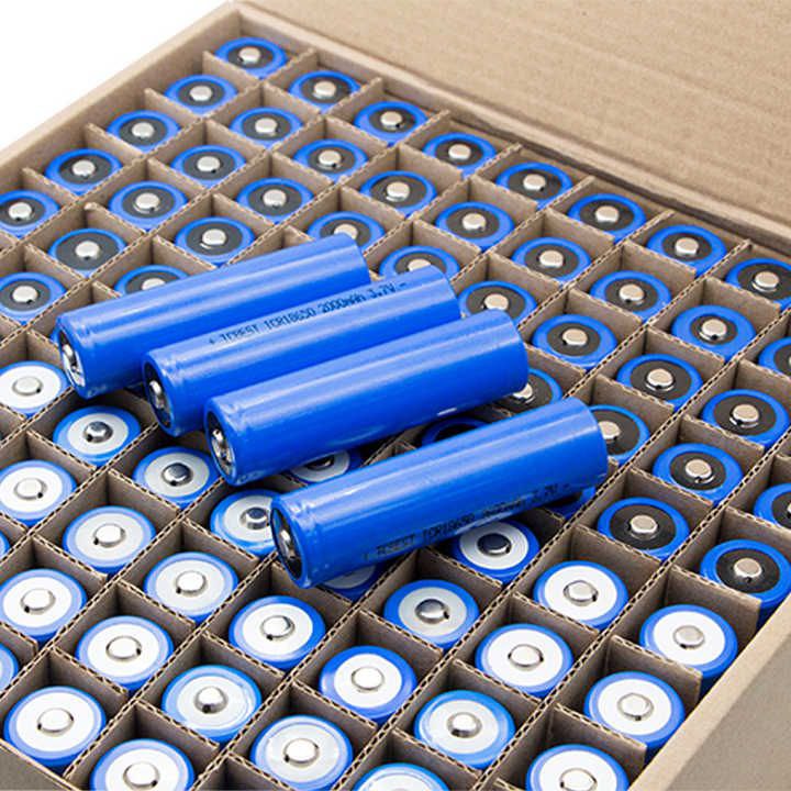 Pair Of 18650/ 3.7v/ 2200mah/ 2600mah Rechargeable Battery
