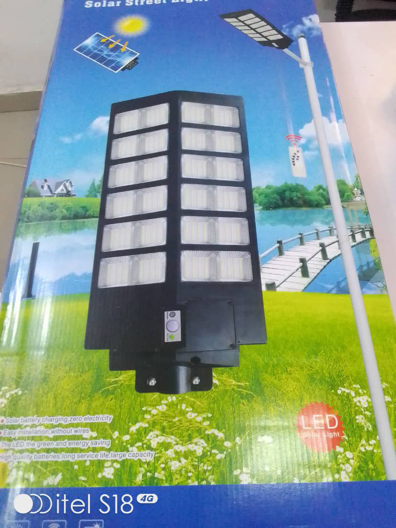 1000 Watt Solar Street Light
