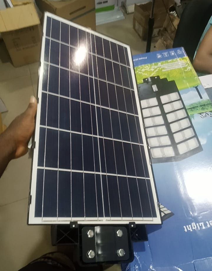 All in One Solar Flood Street Light 24eye 5730bead LED 100w
